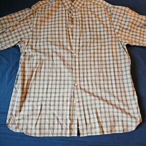 mens short sleeved button up shirt